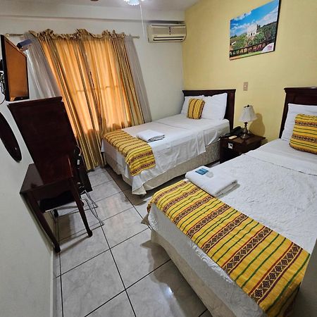 Hotel San Jose Hostal سان سلفادور المظهر الخارجي الصورة
