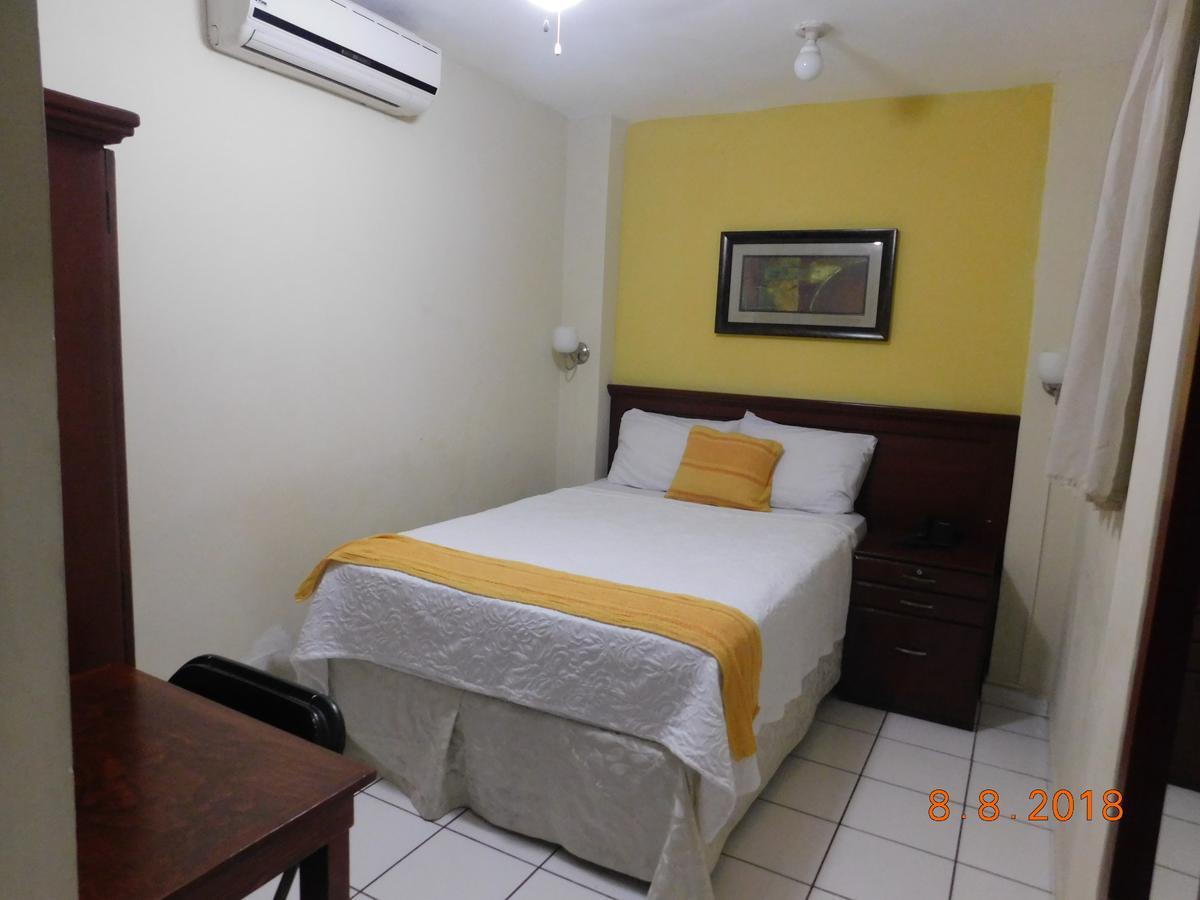 Hotel San Jose Hostal سان سلفادور المظهر الخارجي الصورة