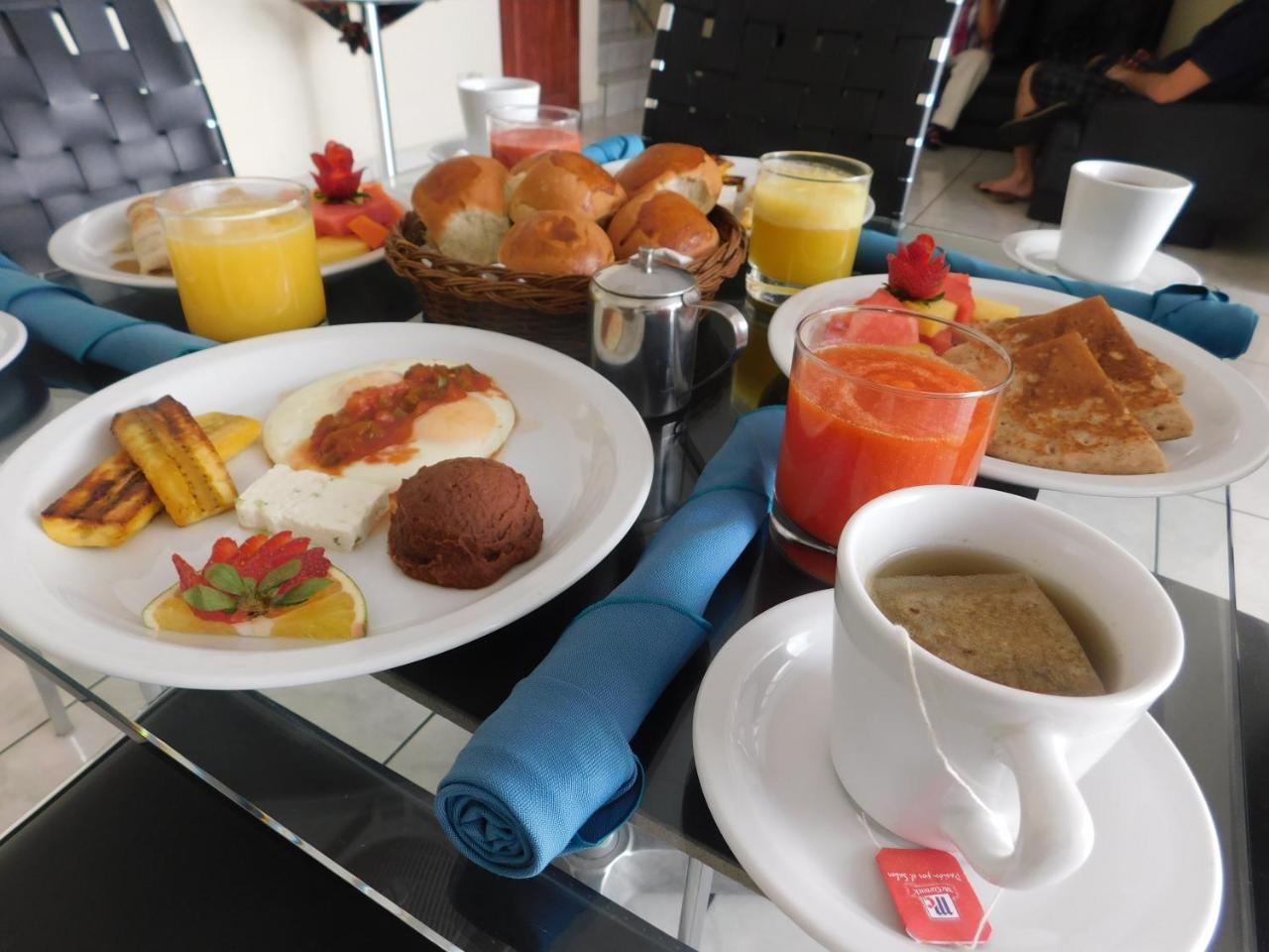 Hotel San Jose Hostal سان سلفادور المظهر الخارجي الصورة